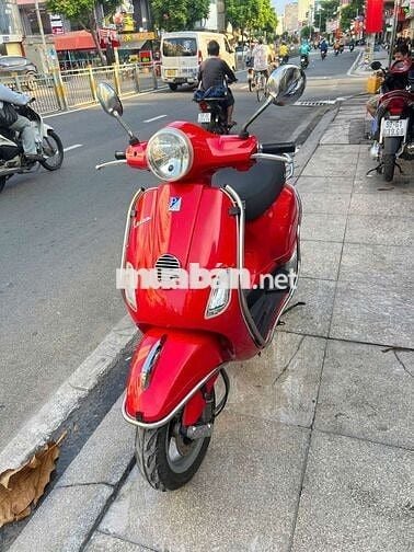 Piaggio Vespa LX ie 2012 Đỏ Đã sử dụng