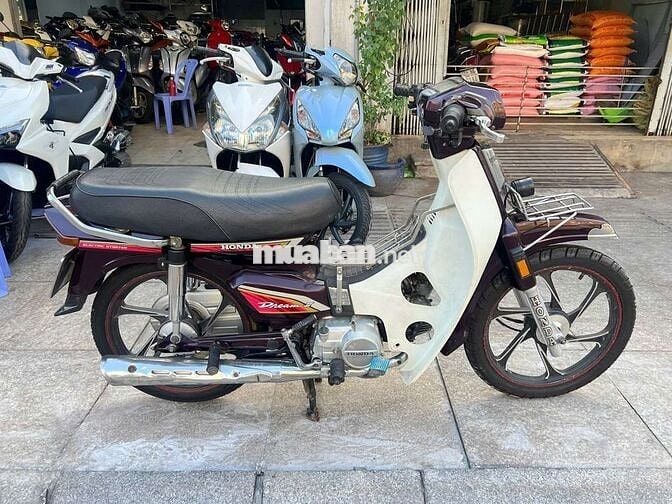 Honda Dream Thái 1997 Nâu, Trắng Đã sử dụng