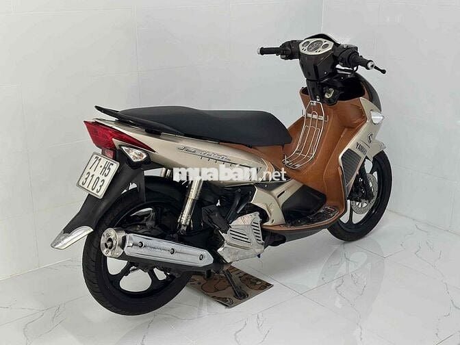 Yamaha Nouvo 4 Nâu, Vàng đồng