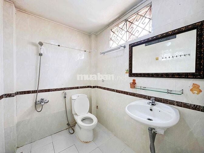 PHÒNG CỬA SỔ 30M2 | FULL NT | MÁY GIẶT RIÊNG | NGAY CMT8 Q10