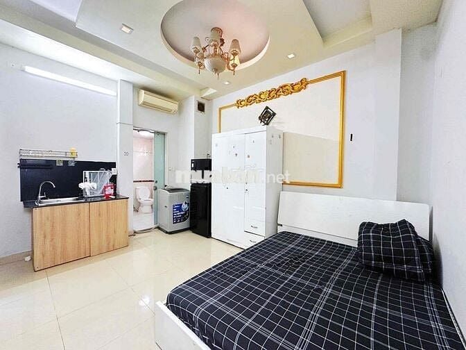 PHÒNG CỬA SỔ 30M2 | FULL NT | MÁY GIẶT RIÊNG | NGAY CMT8 Q10