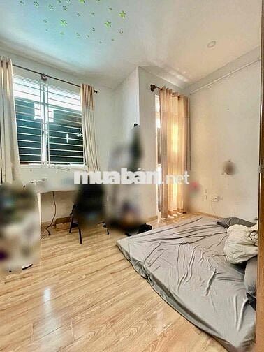 Nhà quận 10 đường 3/2 4 tầng 35m2 giá tốt cần bán