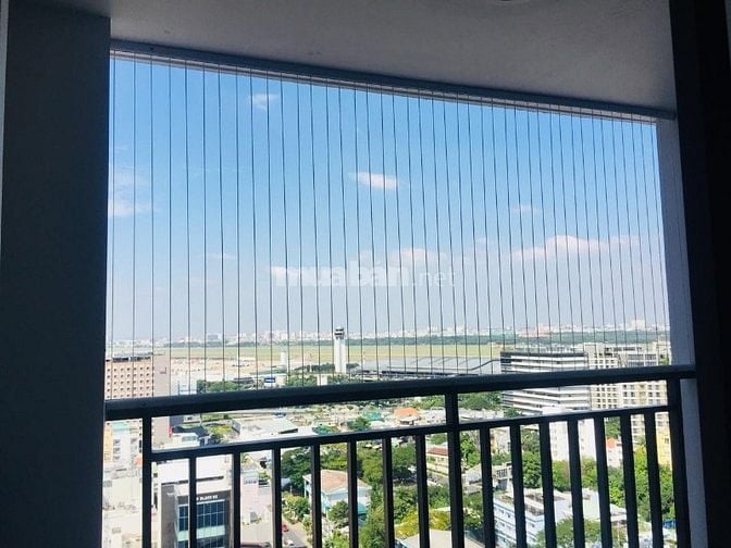 Bán gấp chung cư cao ốc tại Ngô Gia tự 72m2 2PN sổ hồng chính chủ.
