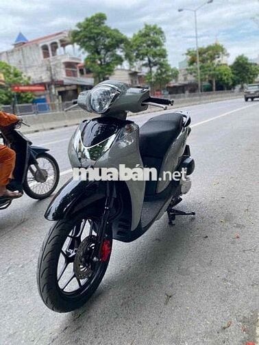 Honda SH Mode chính chủ đời cao zin đẹp như mới