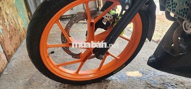 Suzuki Raider Xanh đen cam Xe máy thể thao