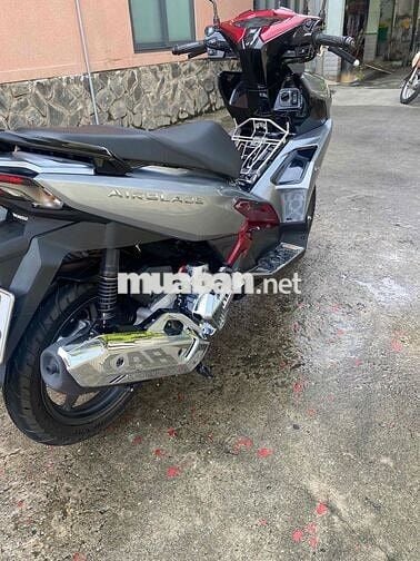 Honda Air Blade 125 2025 Đỏ bạc 3000km