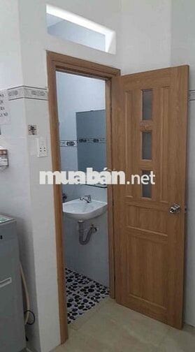 cho thuê phòng trọ 670/9 đoàn văn bơ phường 16 quận 4