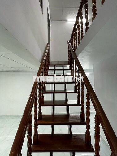 Nhà Nguyên Căn Đường Nguyễn Văn Luông - 2PN 2WC- 4x20m
