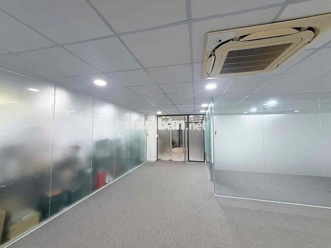 Hồng Lĩnh Q10 - Tầng 5 - 60m2 - Ngăn sẵn phòng