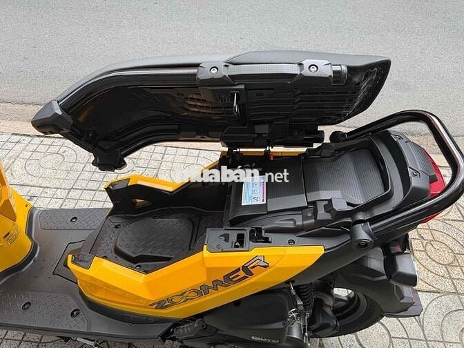 Honda Zoomer X 2020 Thái Lan Vàng Đen
