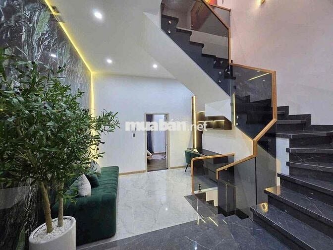 Cho thuê nhà nguyên căn hoà xuân sát nguyễn phước lan