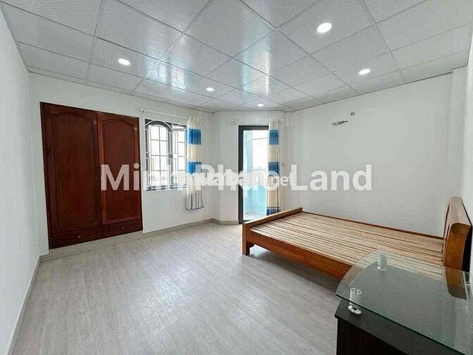 Nhà Hoàng Trọng Mậu P.Tân Hưng 4m5 X 13m - 3PN - Không QH Hoàn Công