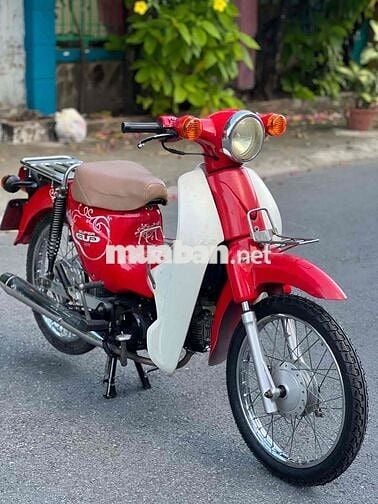Honda Super Cub 2018 Đỏ tuoi 50c hic sình moi 95%