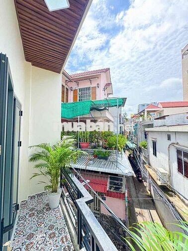 Nhà phố hiện đại trệt lầu hẻm 85 Nguyễn Thị Xiếu, P.Tân Thuận Tây Q7