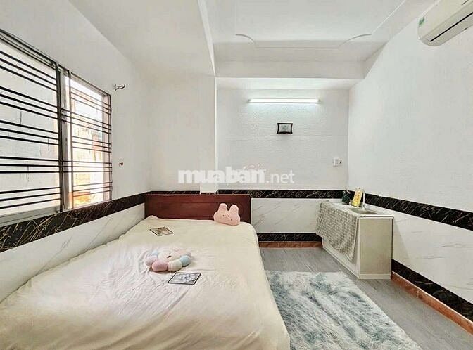 CHO THUÊ PHÒNG GIÁ RẺ CỬA SỔ THOÁNG GẦN ĐƯỜNG LŨY BÁN BÍCH TRẦN TẤN
