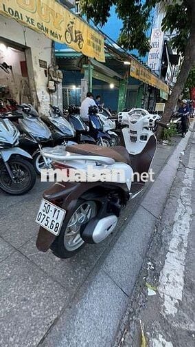 Honda SH Mode 2018 Trắng Đã sử dụng
