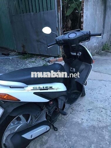 Honda Click 2011 Trắng Máy Móc Êm Ru