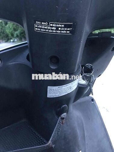 Honda Click 2011 Trắng Máy Móc Êm Ru