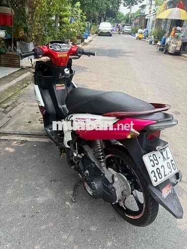 Yamaha Novo 5 Hồng Trắng