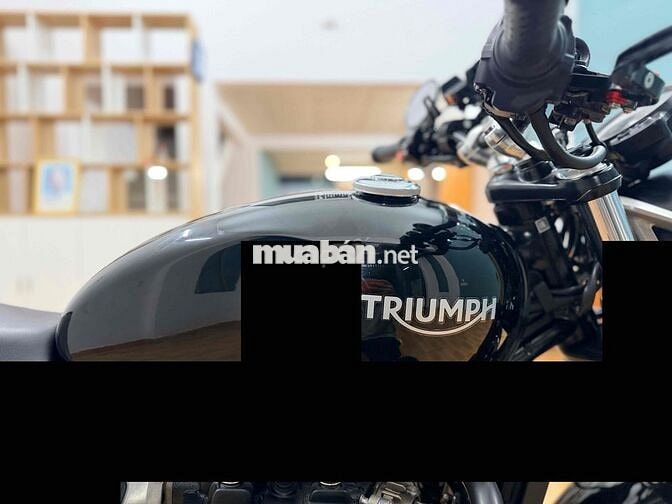 Triumph Street Twin 900 ABS 2022 Đen 11.000km