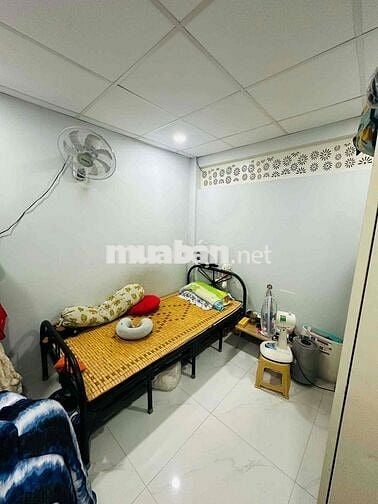 bán nhà tập thể 145/3 Dương Tử Giang chính chủ lầu 1