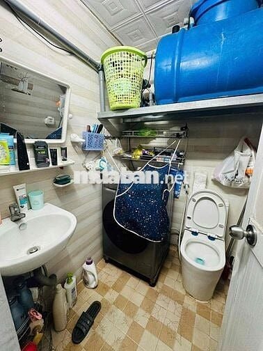 bán nhà tập thể 145/3 Dương Tử Giang chính chủ lầu 1