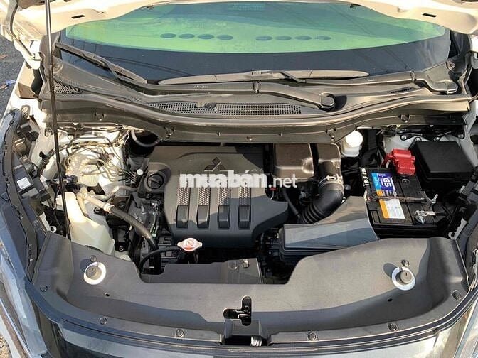 Mitsubishi Xpander Premium 2022 Trắng 54.000 km