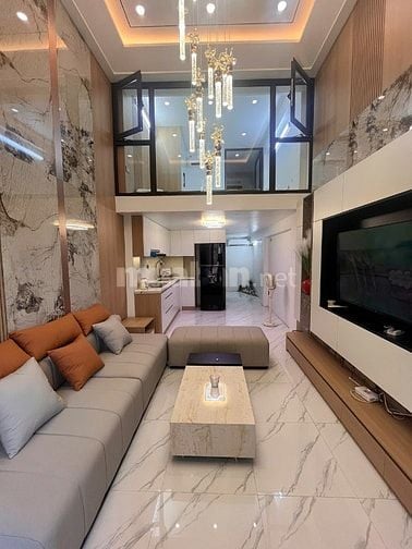 Ô tô vào nhà – 5 tầng thang máy – trung tâm Đan Phượng – đón sóng Vành