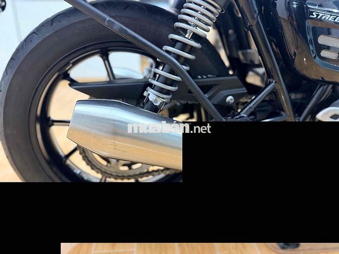 Triumph Street Twin 900 ABS 2022 Đen 11.000km