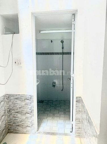 Bể Nợ Bán Ngộp Nhà Lầu 4x12 Mặt Tiền Lộ Nhựa Chỉ 575 Triệu