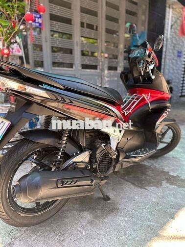 Honda Air Blade Đỏ đen đã sử dụng