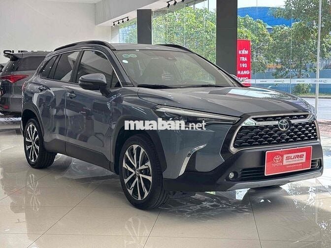 COROLLA CROSS 1.8V 2022 - 650TR THƯƠNG LƯỢNG