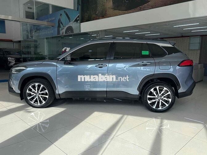 COROLLA CROSS 1.8V 2022 - 650TR THƯƠNG LƯỢNG