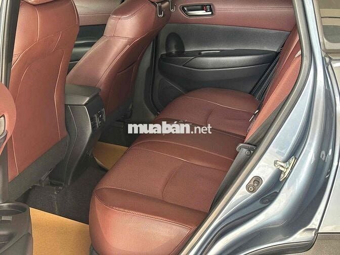 COROLLA CROSS 1.8V 2022 - 650TR THƯƠNG LƯỢNG