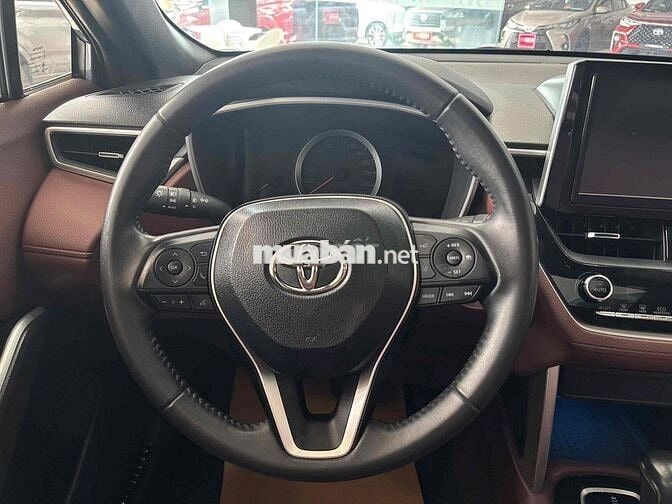 COROLLA CROSS 1.8V 2022 - 650TR THƯƠNG LƯỢNG