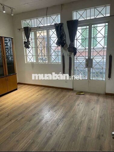 Cho thuê nhà nguyên căn. Đường Bạch Đằng, Phường 24. Quận Bình Thạnh 