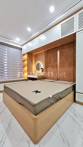 Ô tô vào nhà – 5 tầng thang máy – trung tâm Đan Phượng – đón sóng Vành