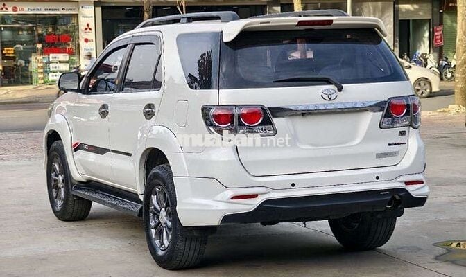 TOYOTA FORTUNER SPORTIVO 2016 Màu trắng