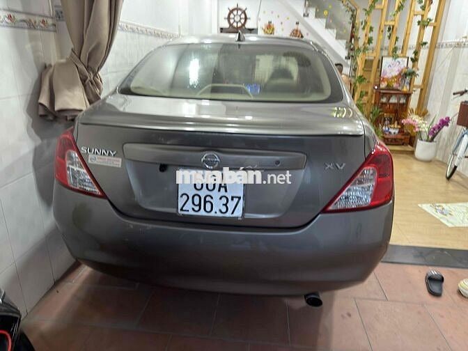 Nissan Sunny XV 2016 Tự động Xám 74.000 km