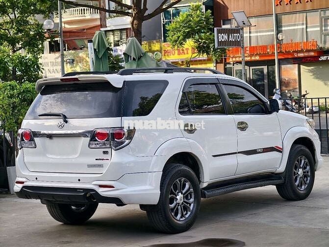 TOYOTA FORTUNER SPORTIVO 2016 Màu trắng