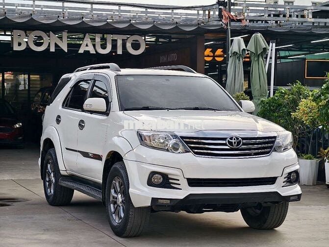 TOYOTA FORTUNER SPORTIVO 2016 Màu trắng