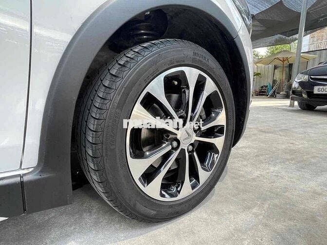 VinFast Fadil 2020 Tiêu chuẩn Trắng Tự động