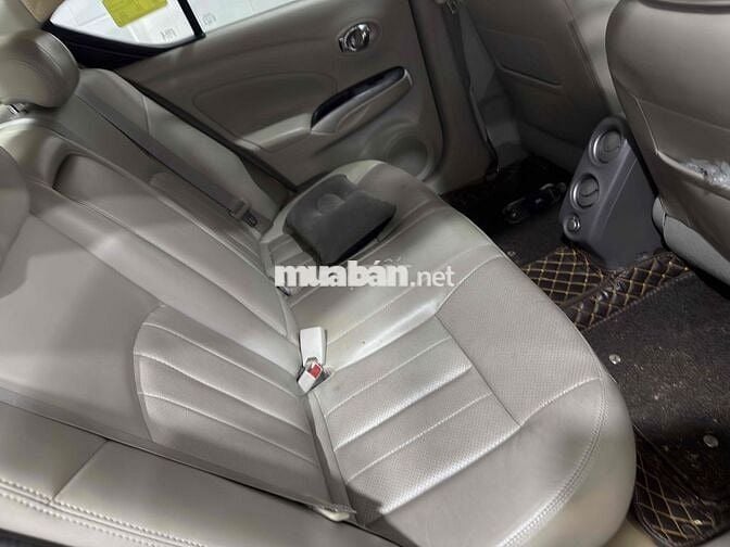 Nissan Sunny XV 2016 Tự động Xám 74.000 km