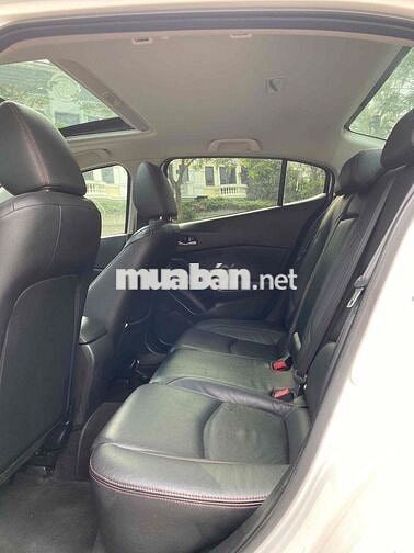 Mazda Mazda3 1.5 2015 Trắng Tự động