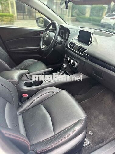 Mazda Mazda3 1.5 2015 Trắng Tự động