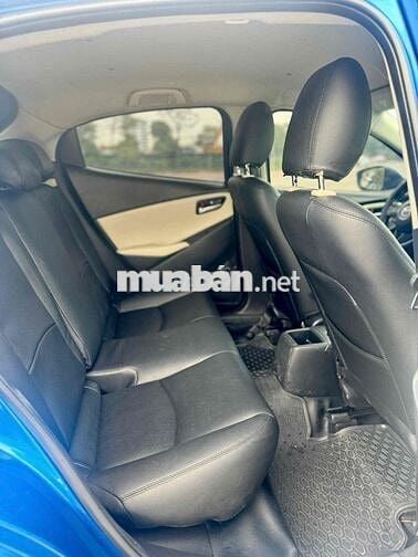 Mazda Mazda2 1.5 Hatchback 2015 Xanh Tự động