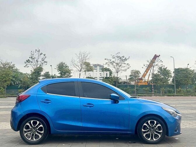 Mazda Mazda2 1.5 Hatchback 2015 Xanh Tự động