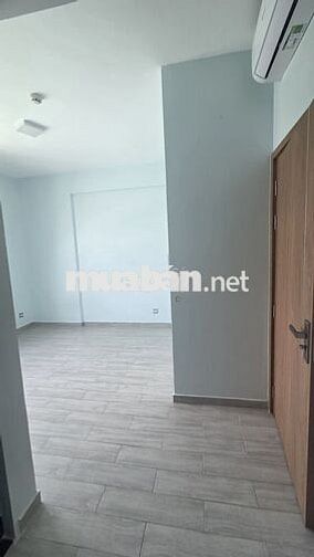 Share 1 phòng ngủ master trong chung cư LuxGarden