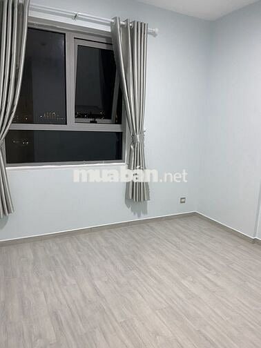 Share 1 phòng ngủ master trong chung cư LuxGarden