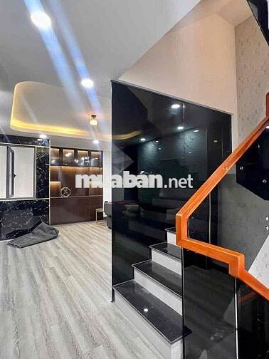 Cho Thuê Nhà Đẹp Như Hình DT 4x15 1Trệt 1Lửng 3Lầu 4Pn 5Wc Sân Thượng